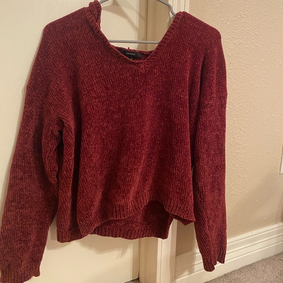 hoodie - Picture 2 of 4